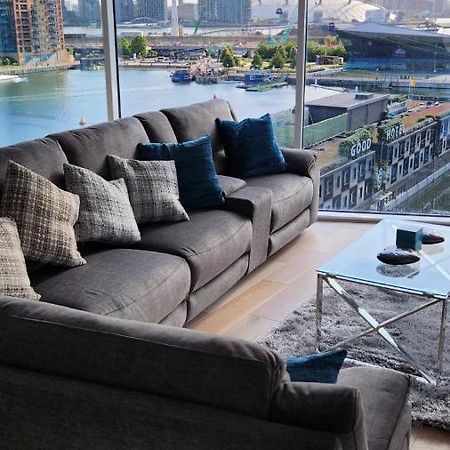 Luxury 2 Bed Apartment Excel Лондон Экстерьер фото
