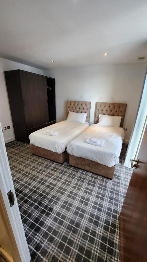 Luxury 2 Bed Apartment Excel Лондон Экстерьер фото